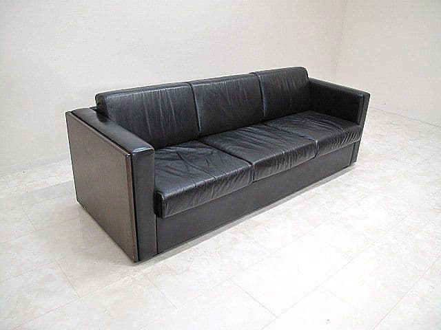 オカムラ 3人掛け応接ソファ 本革張地/ローズウッドフレーム 　応接ソファ