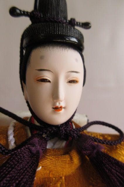 ラスト１点　新品　吉徳大公　立ち雛　 天皇陛下御束帯 黄櫨染固地綾 正絹