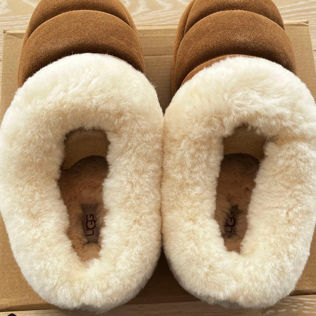 【新品未使用】UGG Tazzlita タズリータ　厚底　黒　25cm 08