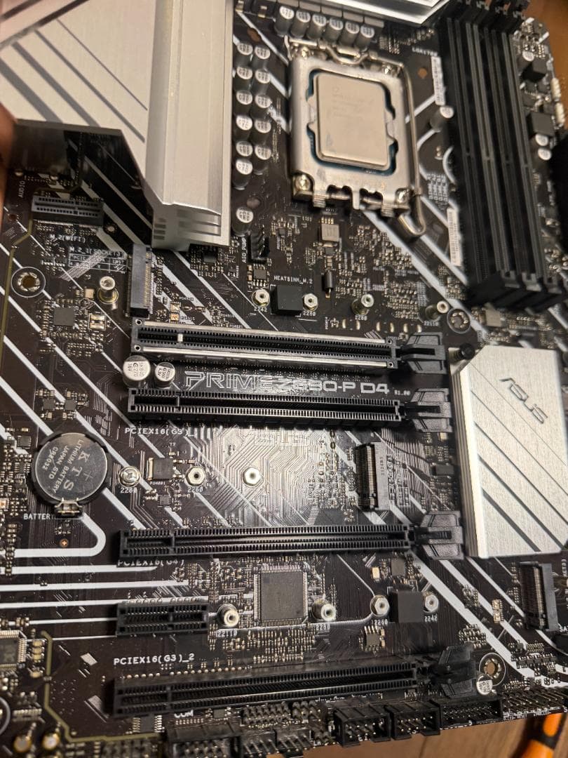 マザーボード Intel i5-12600KF + ASUS PRIME Z690-P D4