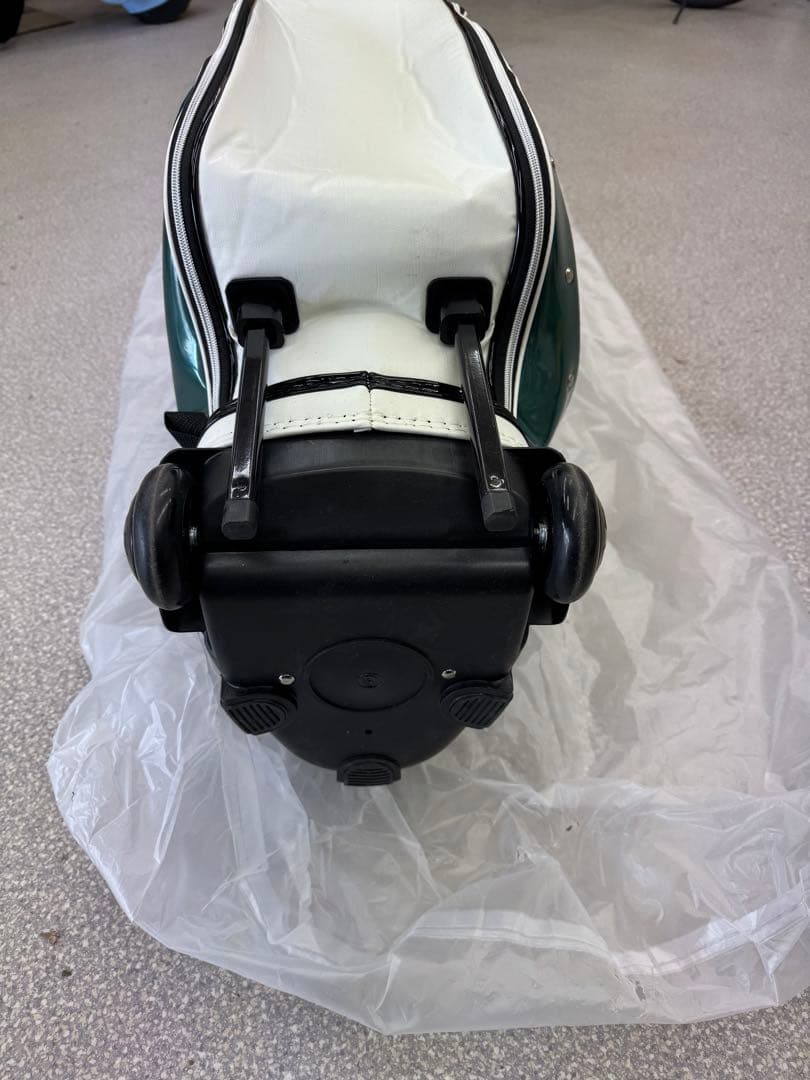 とむさん専用キャスター付きTIGORA キャディバッグ BREAK