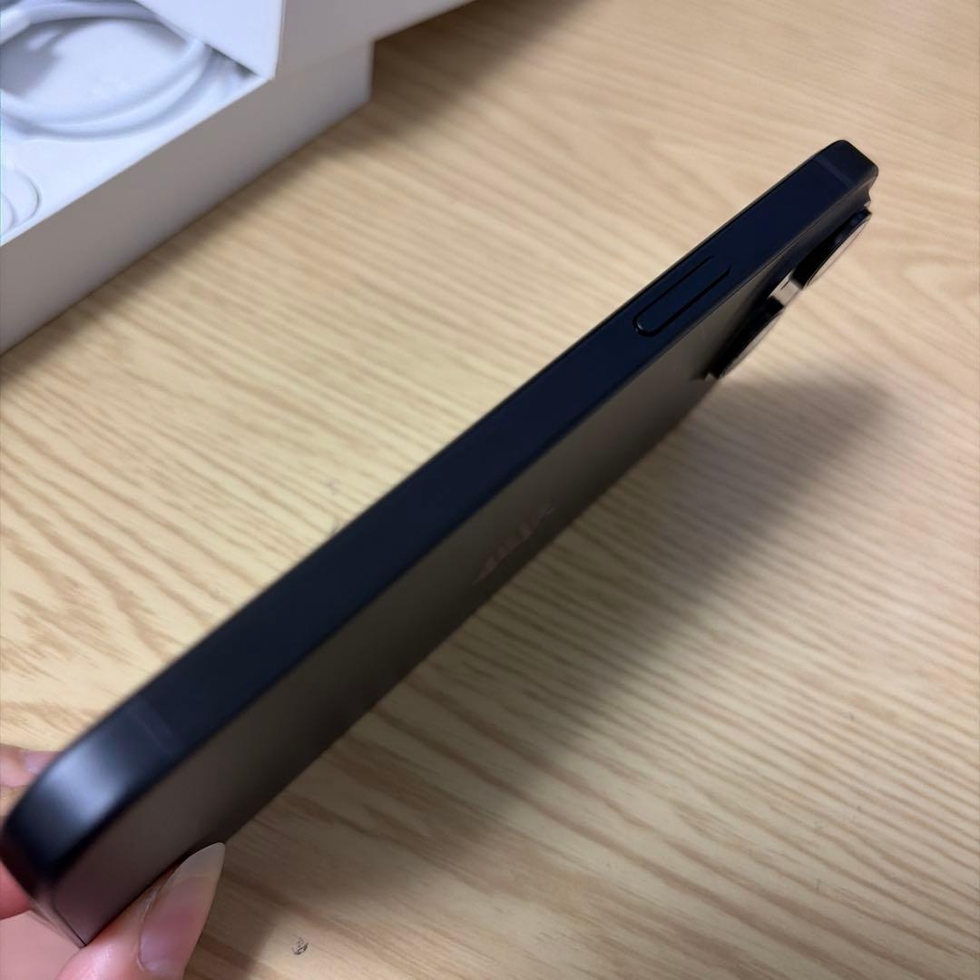 iPhone 15 128GB SIMフリー 残債なし