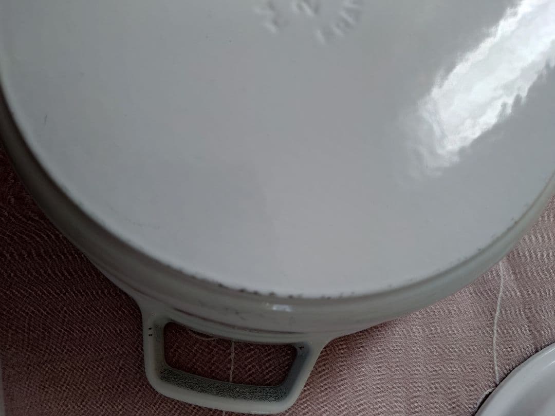 staub ストウブ　ココットラウンド 26 浅型　ホーロー鍋　両手鍋