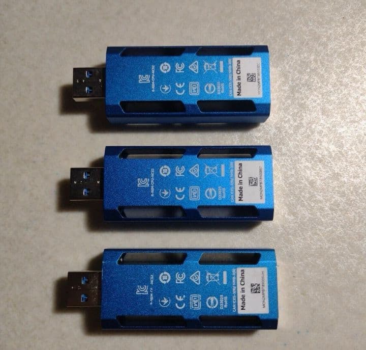 Intel Neural Compute Stick 2　6個セット