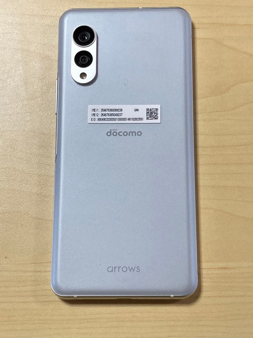 ARROWS N F-51C フォグホワイト FCNT SIMフリー済