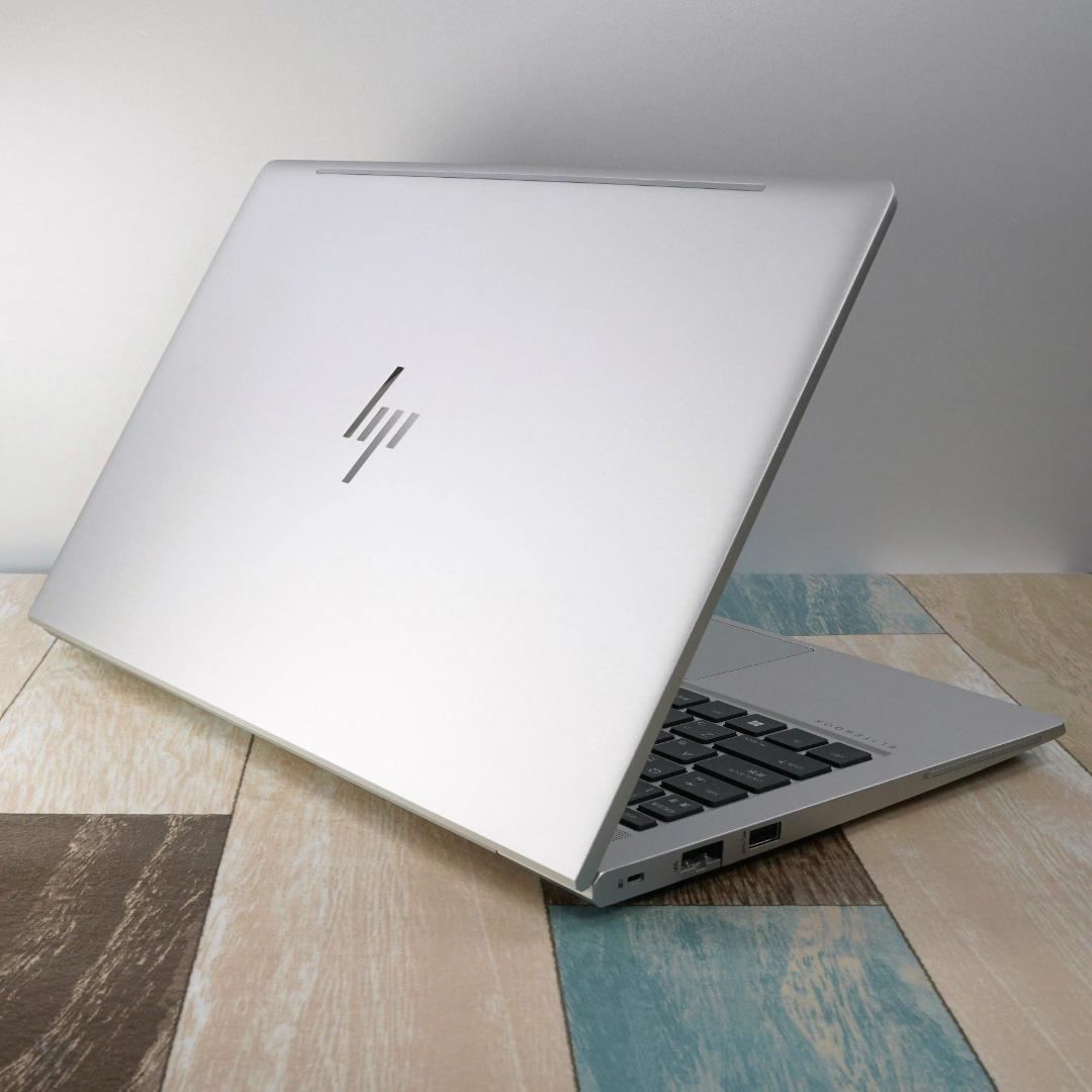 未使用に近い２０２５年製の神速モバイル✨超高速ＳＳＤ＆大容量メモリ✨フルＨＤ液晶