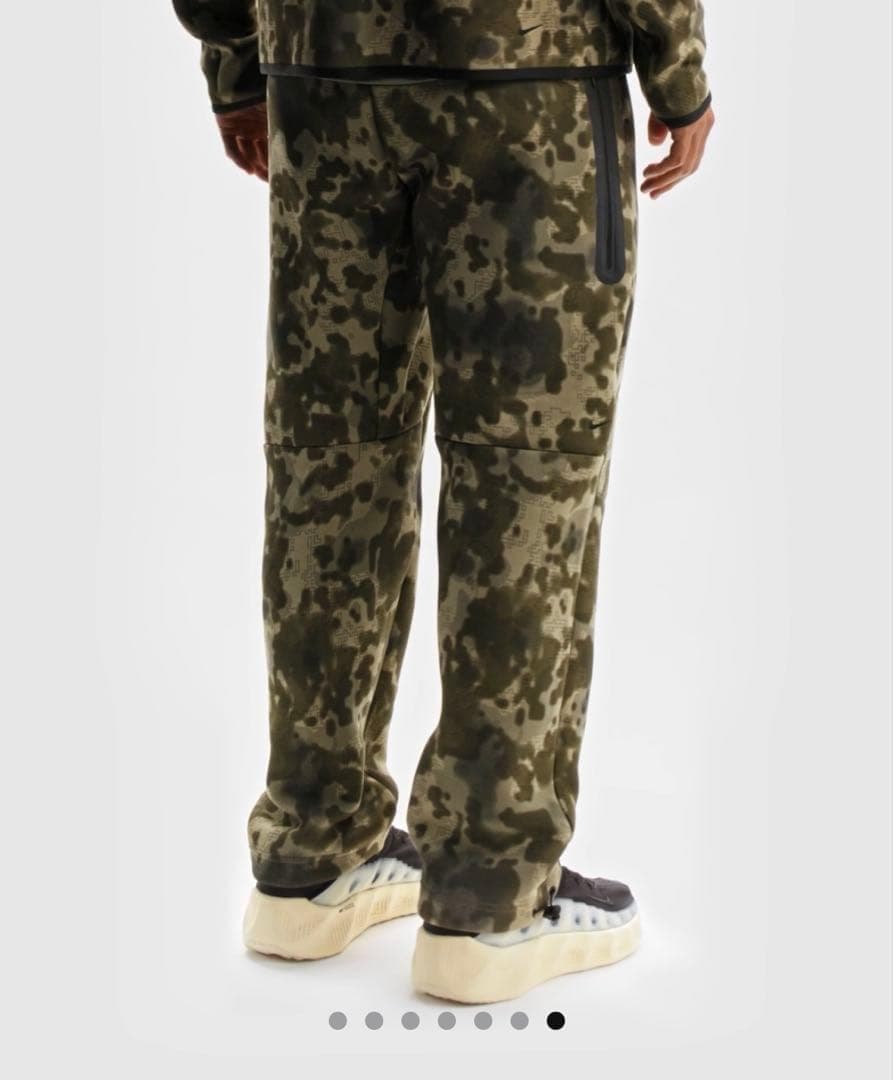 【新品】ナイキ テック メンズ オープンヘム フリース カモ パンツ 2XL