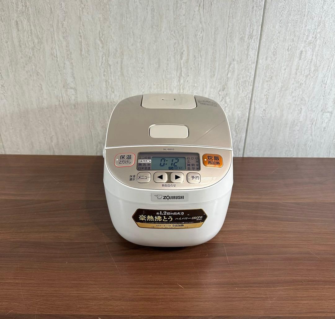 美品 象印 炊飯機 マイコン式 3合 NL-BB05-WM 18年製