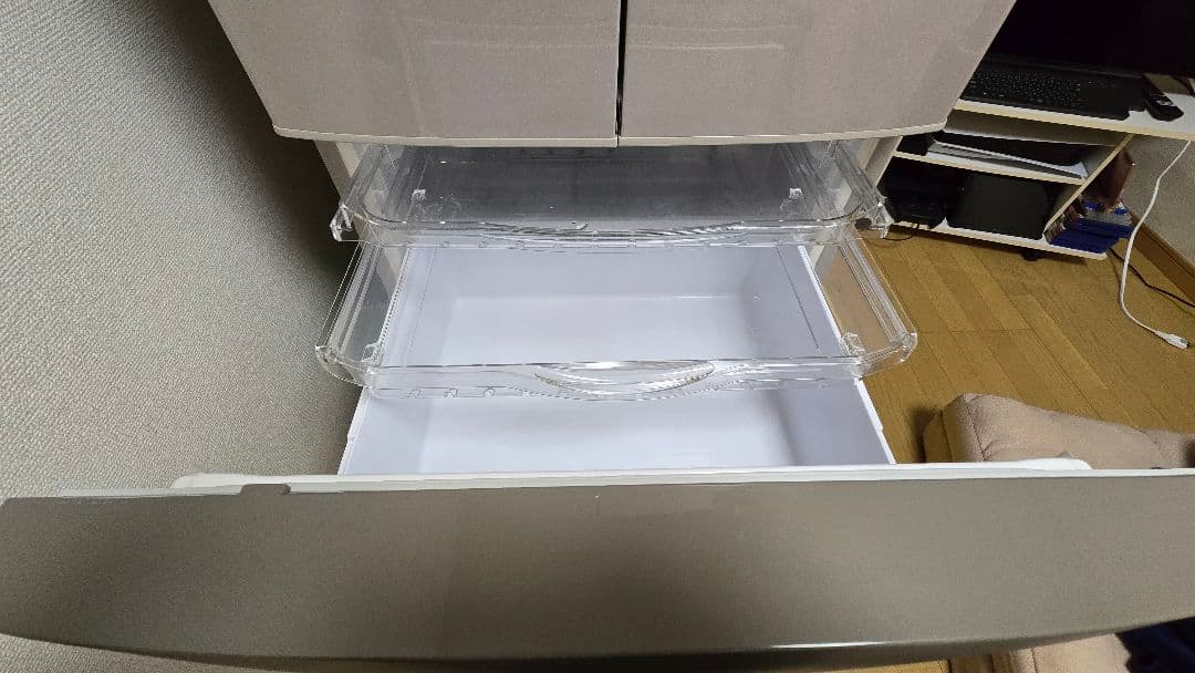 フレンチドアを採用した日立の大型冷蔵庫