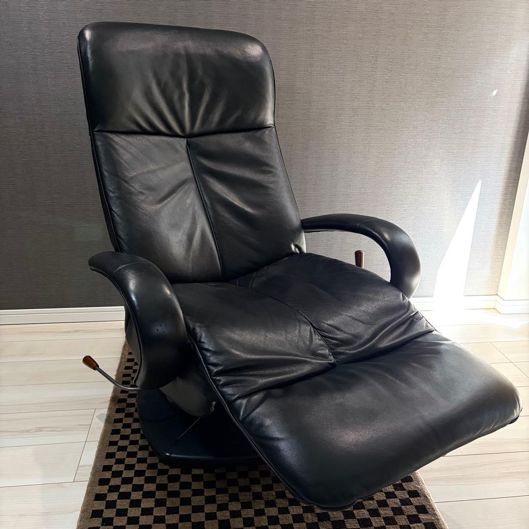 【美品】カリモク ドマーニ エクセルライフ リクライニングチェア 本革 ブラック