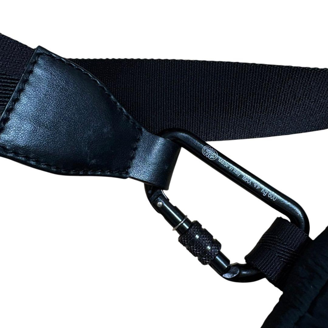 美品 DOLCE&GABBANA ロゴ ショルダーバッグ ナイロン 黒