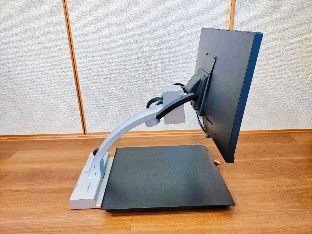 【メゾフォーカス】据置型拡大読書器 REINECKER社