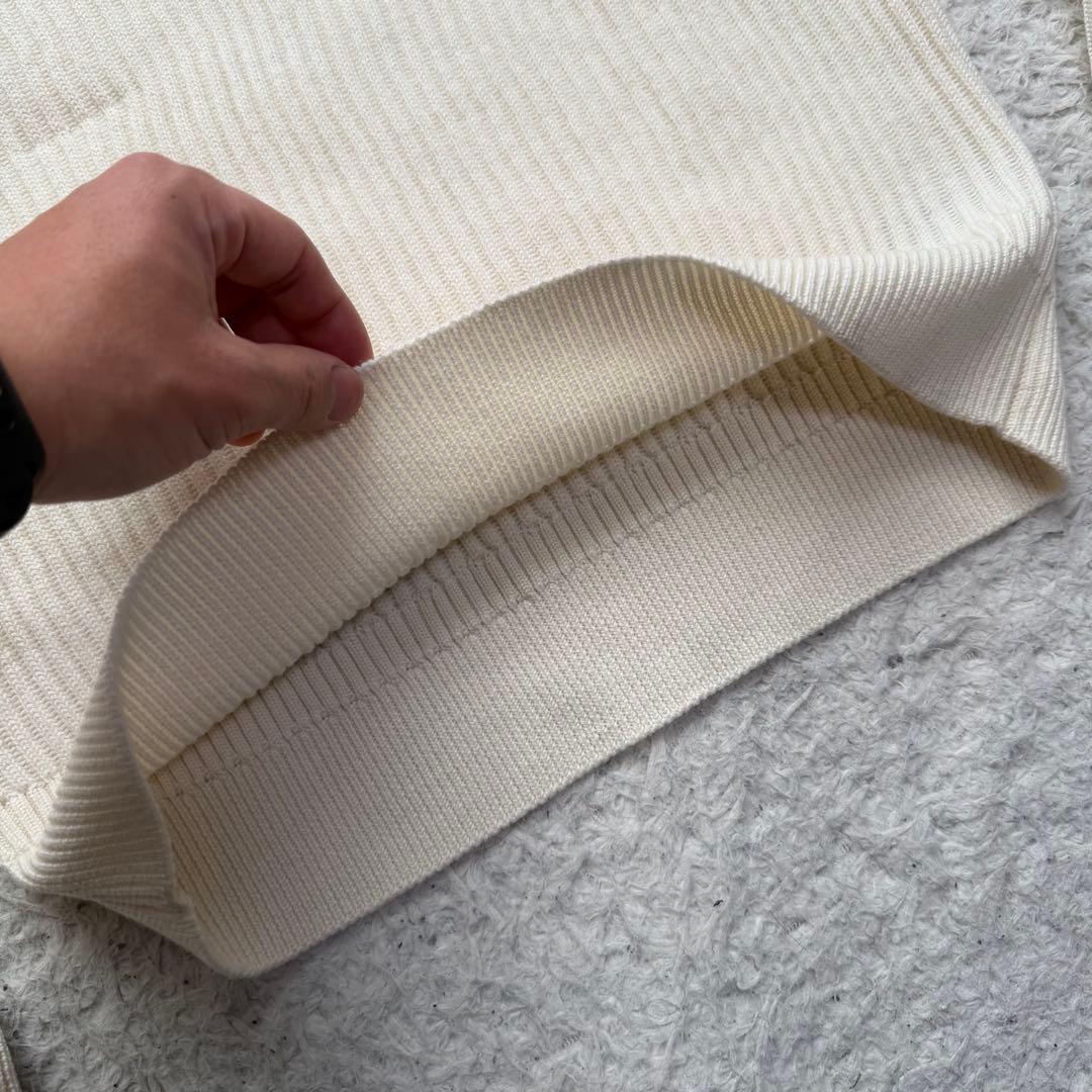 極美品Lサイズ相当　ザノーネ　タートルネックセーター　ケーブルニット　ホワイト