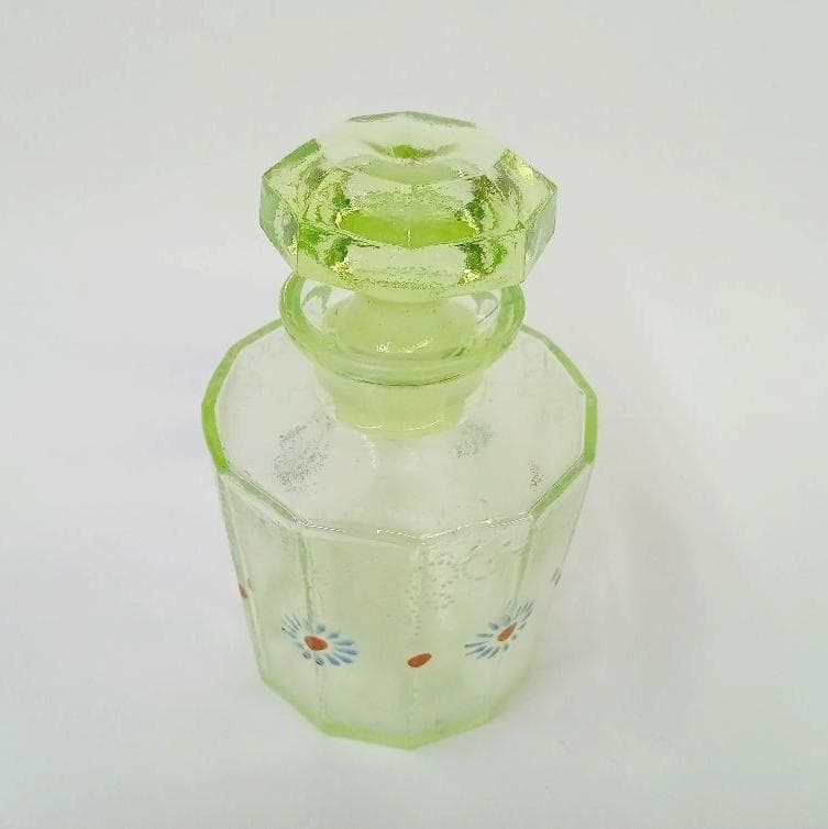 ★P0101★アンティーク　ウランガラス　エナメル花絵 　蓋付き瓶