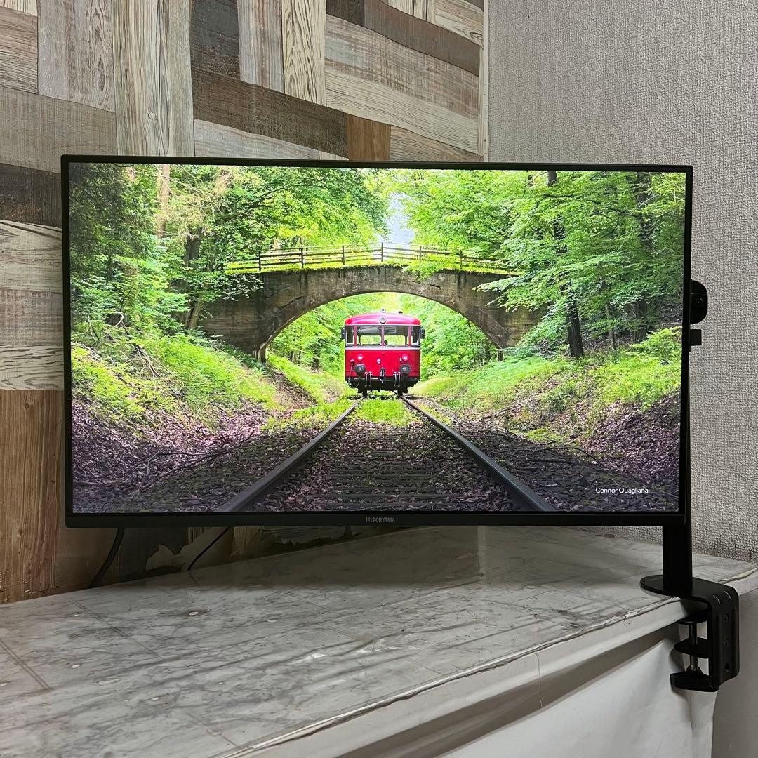 リクエスト価格❣️全国送料込アイリスオーヤマ32型液晶モニターベゼルレス。スタンド