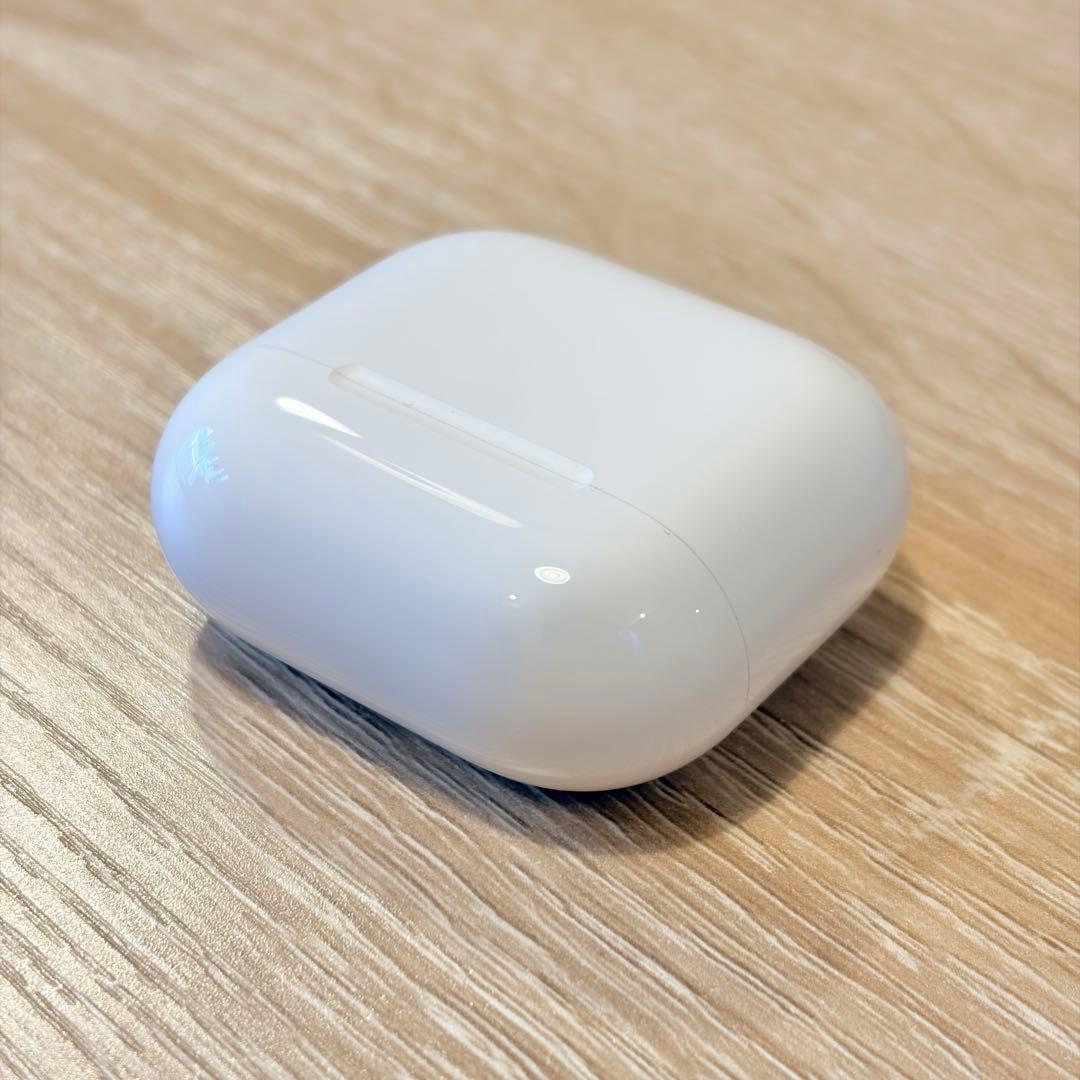 AirPods 4 ANC（アクティブノイズキャンセリング搭載モデル）