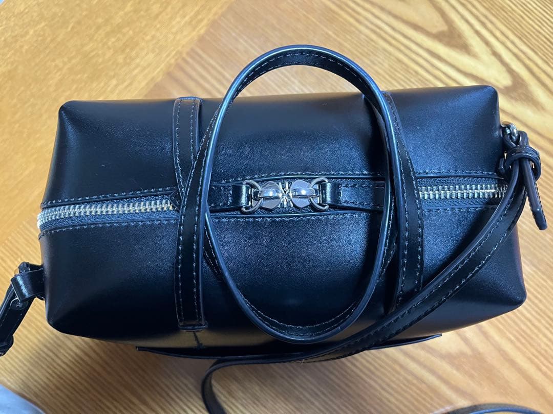 YAHKI ブラック ソフトボストン型ショルダーバッグ