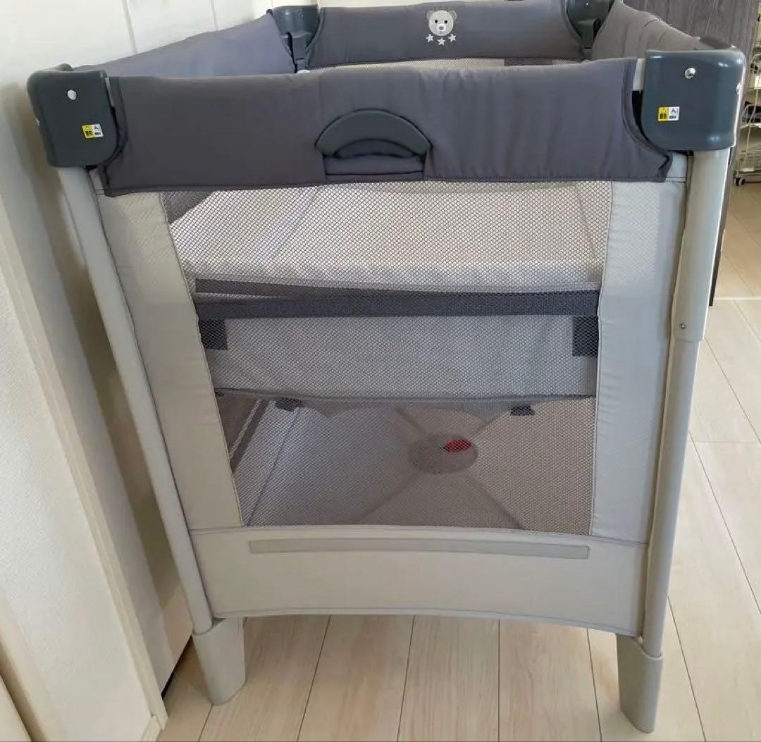 【美品】Aprica(アップリカ) ベビーベッド ココネルエアー AB