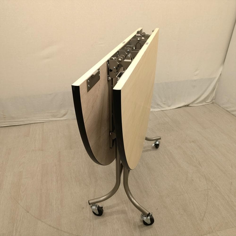 美品　直径150　フライトテーブル　折り畳み　円テーブル　会議　レセプション　B