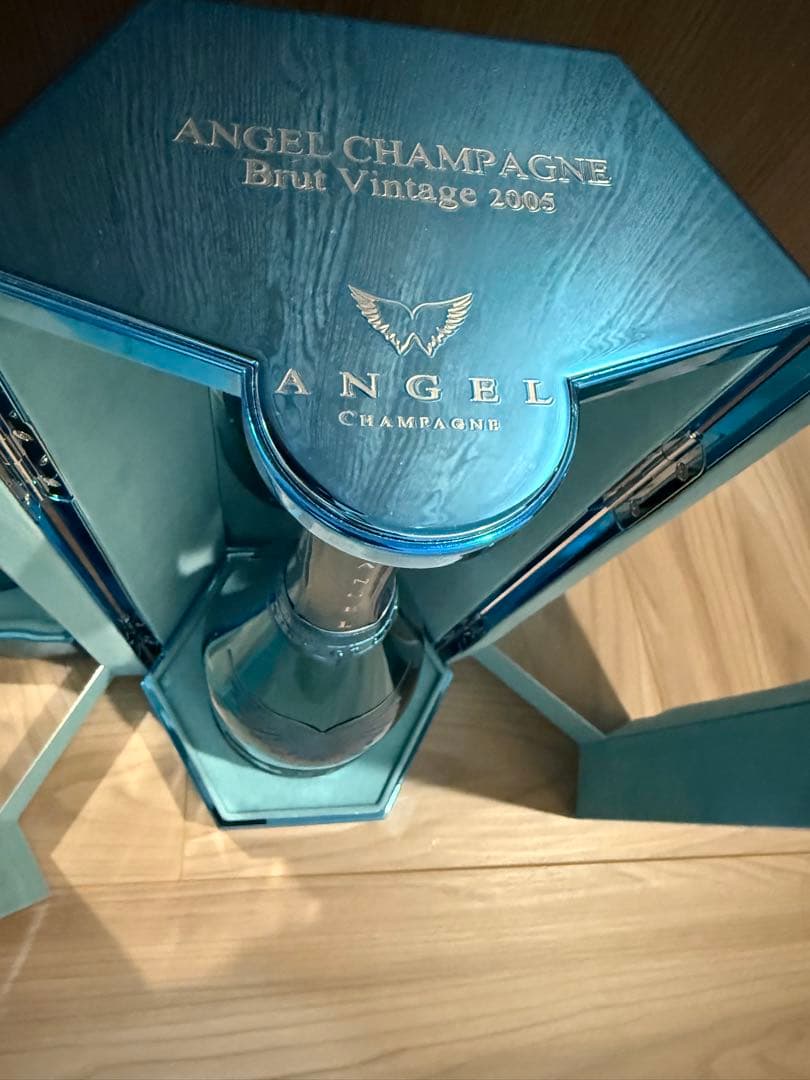 エンジェルシャンパン ヴィンテージ2005 ブルー