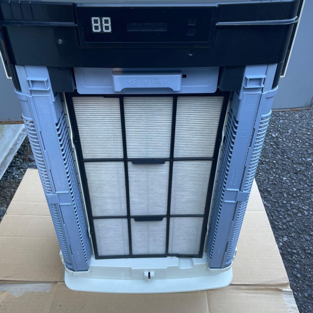 ダイキン 加湿機能つき空気清浄機 MCK70T-W 2016年製