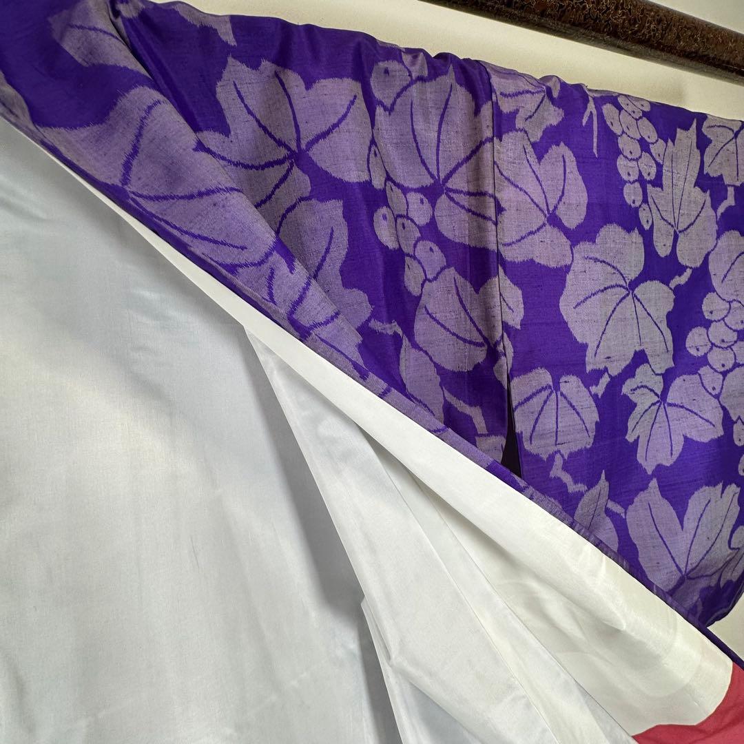 超美品　袷　正絹　着物　157 アンティーク　ヴィンテージ　銘仙　紫　ぶどう