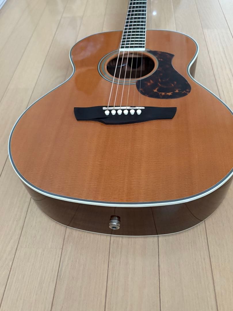 やっさん様　James J-500A トップ単板エレアコギター + ケース＋スタ