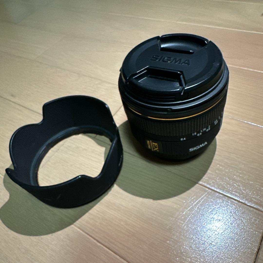 SIGMA（シグマ）30mm F1.4 DC