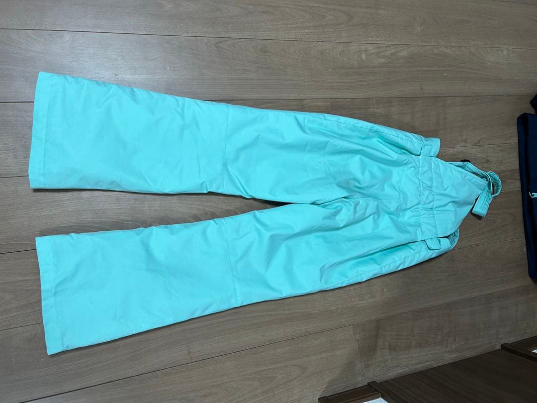 スキーウェアセット ネイビーとミントグリーン