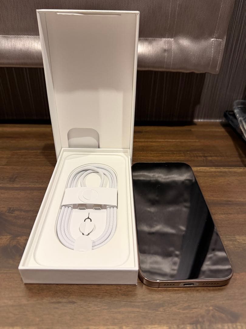 スマートフォン本体 Apple iPhone 16 promax 256gb