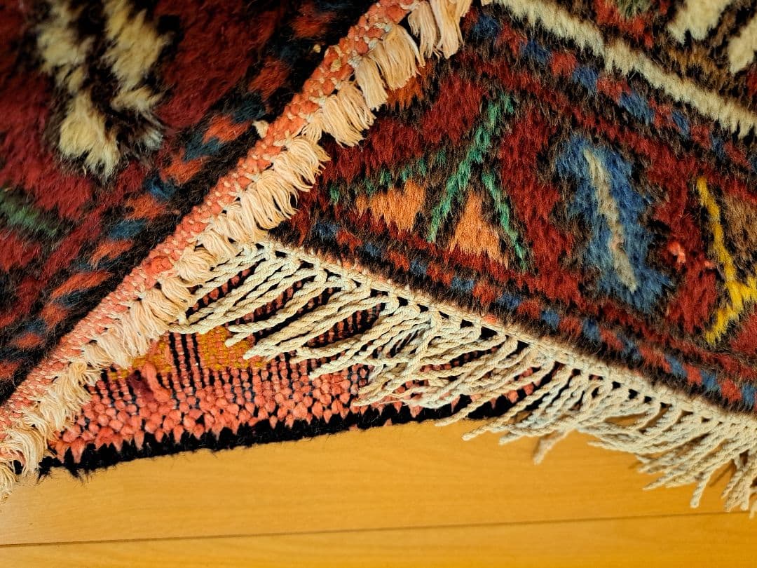 イラン　トライバルラグ　ヴィンテージラグ　ウール　手織り　ペルシャ絨毯