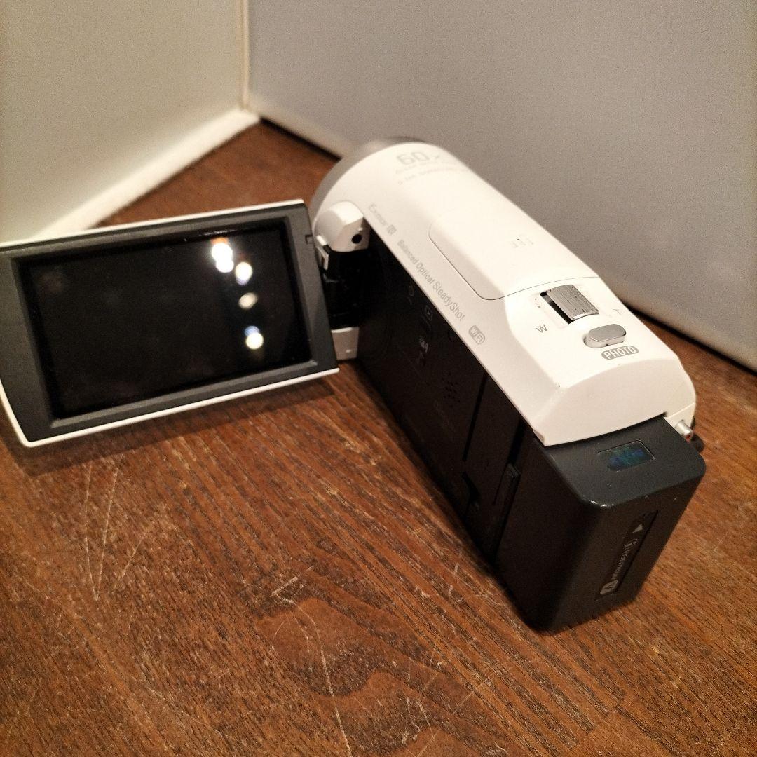 【中古品】ハンディカム　SONY HDR-CX680　ホワイト　白　動作未確認