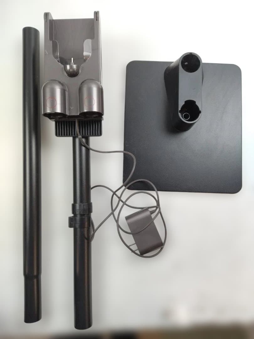 さ*-様 標準モード約26分☆ダイソン SV21 コードレスクリーナー【12-0