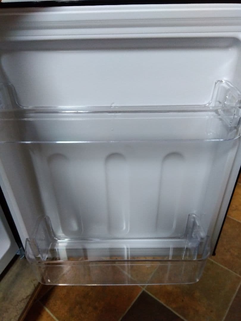 美品 ヤマダ 2ドア冷蔵庫 REFAGE YRZ-C09MK 2025年製