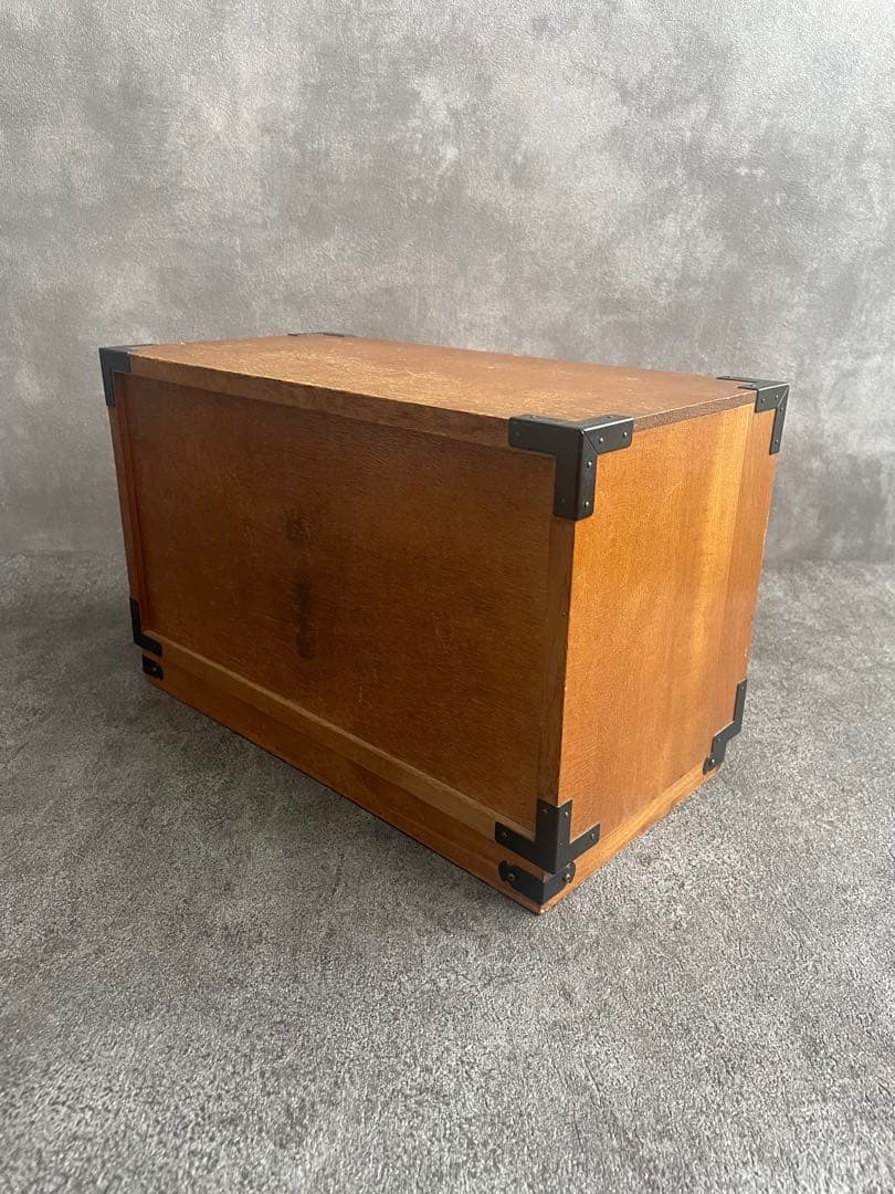 昭和レトロな木製小箪笥