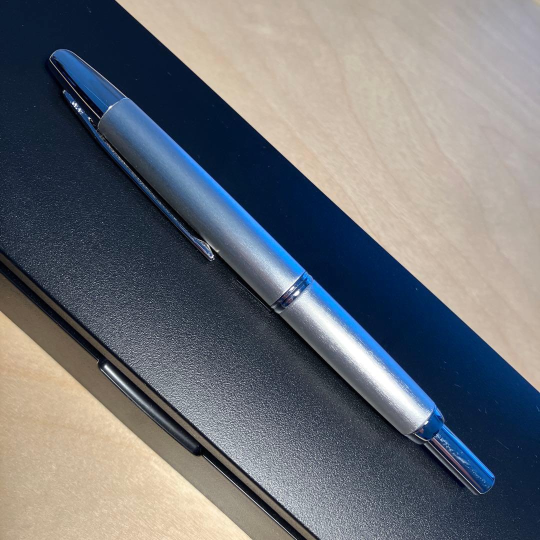 pilot キャップレス デシモ 20カラーズ シルバー ペン先F