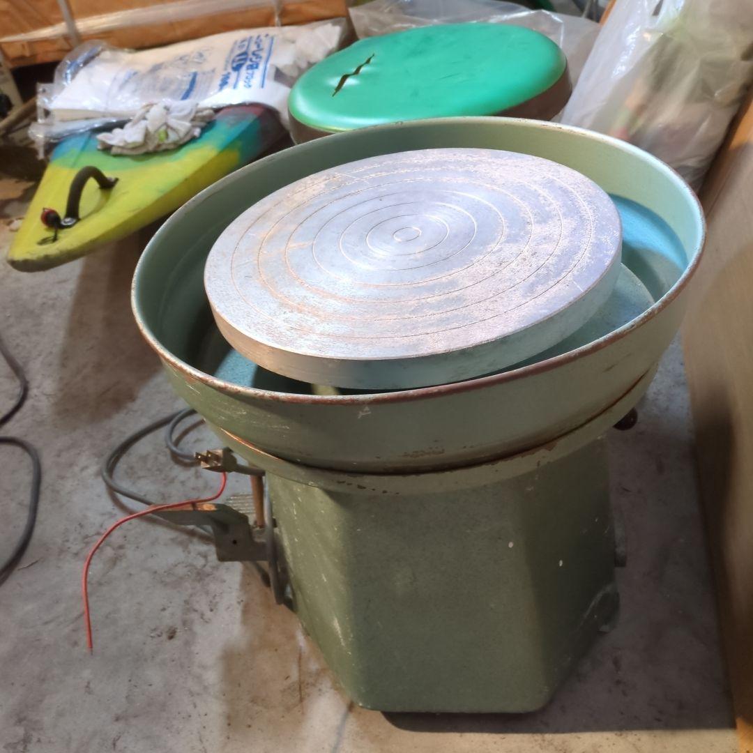 陶芸用電動ろくろ 　大阪府貝塚市引き取り限定