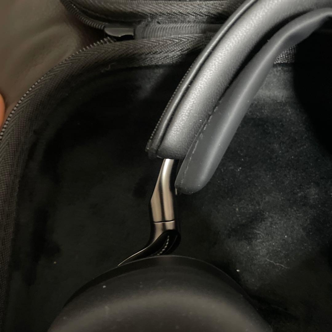 【正規品】 Bowers & Wilkins PX8 b&w