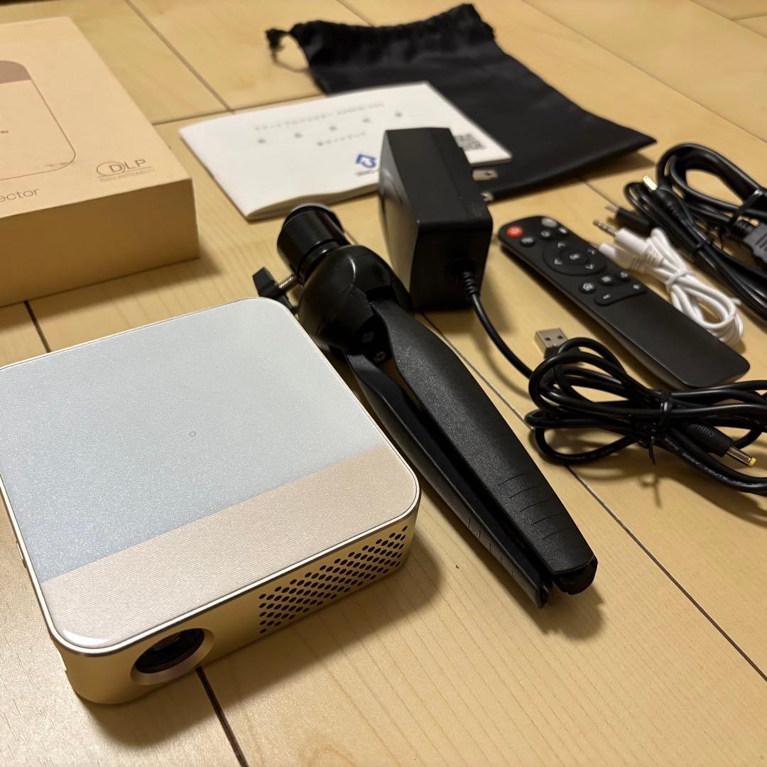 【専用】UENO-mono スマートプロジェクター　T90 カベーニ PRO