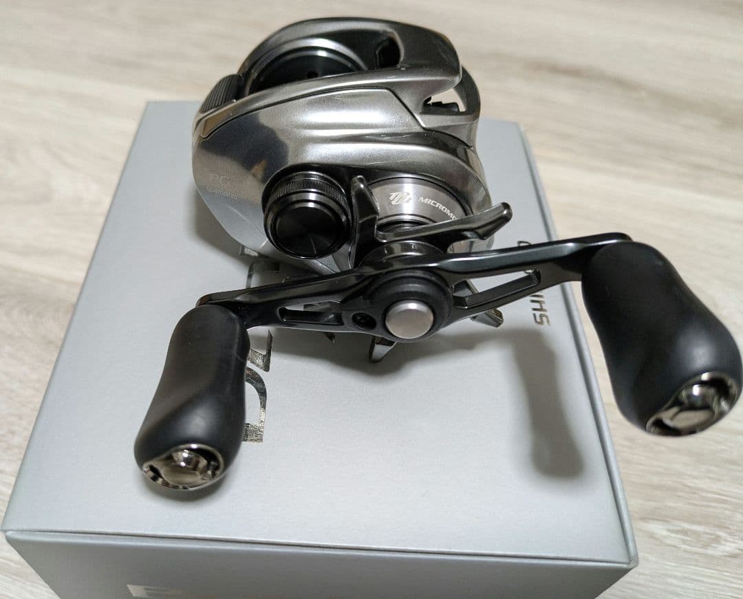 SHIMANO 18 バンタムMGL PG