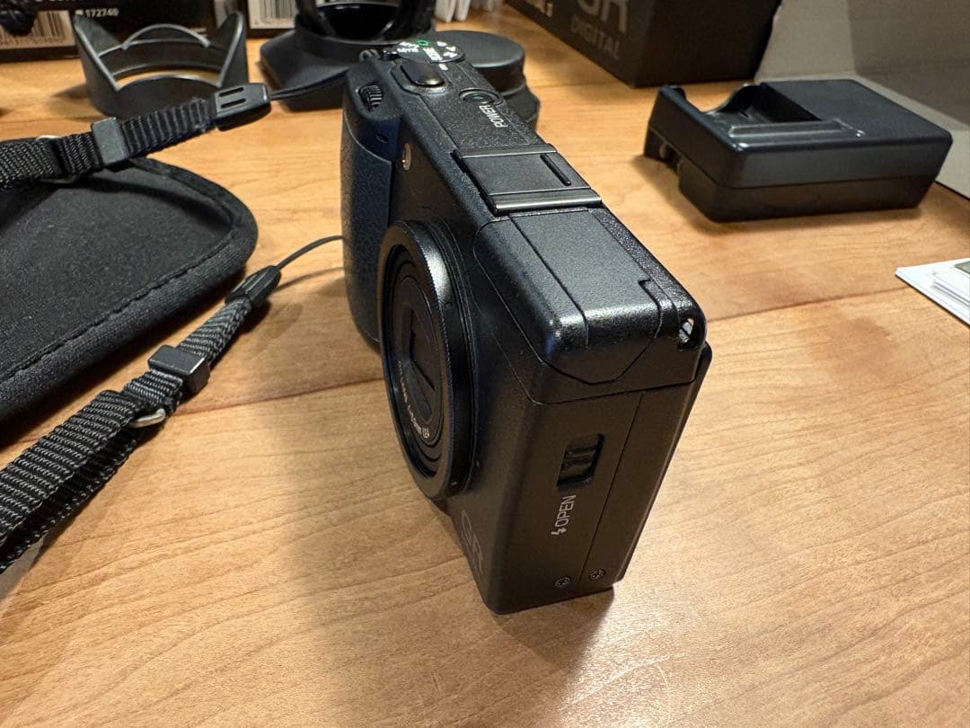 RICOH GR DIGITAL II コンパクトデジタルカメラ