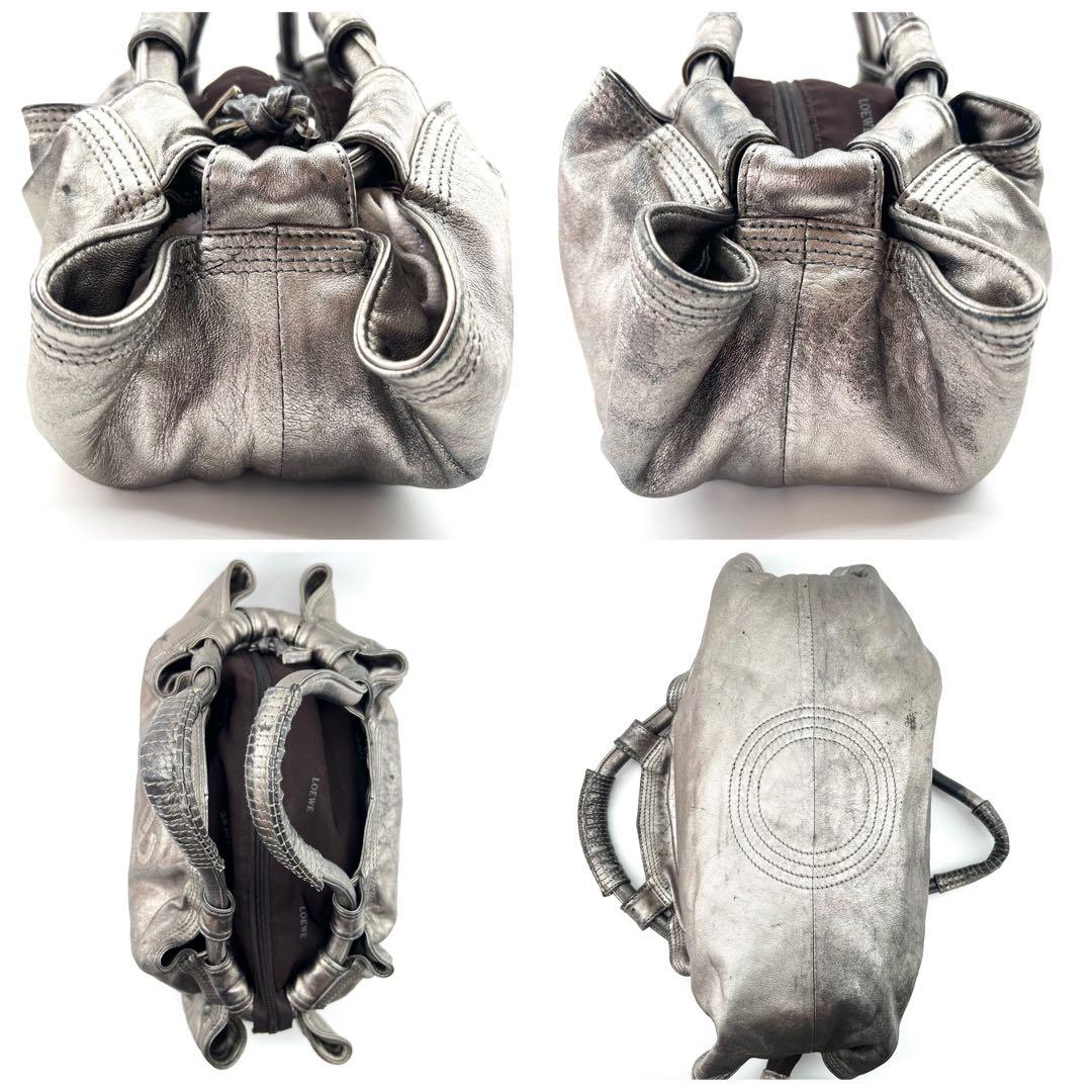 LOEWE　ハンドバック　本革　シボ革　ナッパアイレ　シルバー　アナグラム