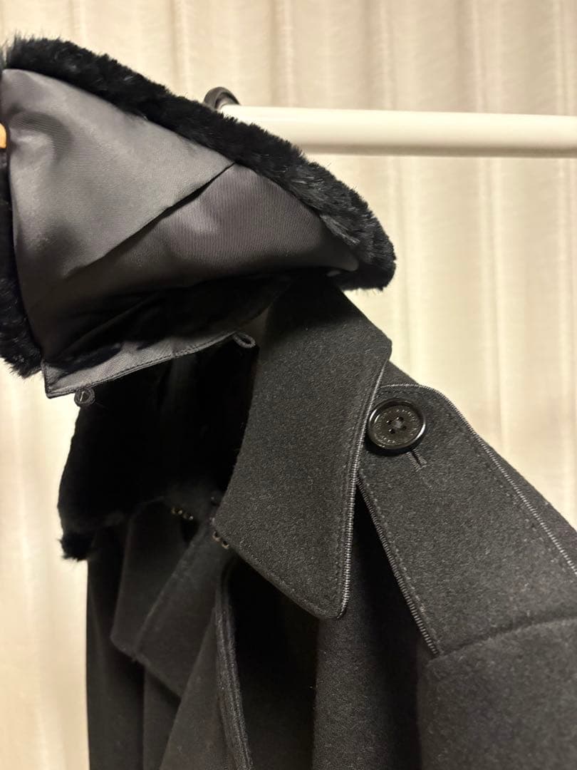 BURBERRY BLACK LABEL ブラック ピーコート　ラビットファー付