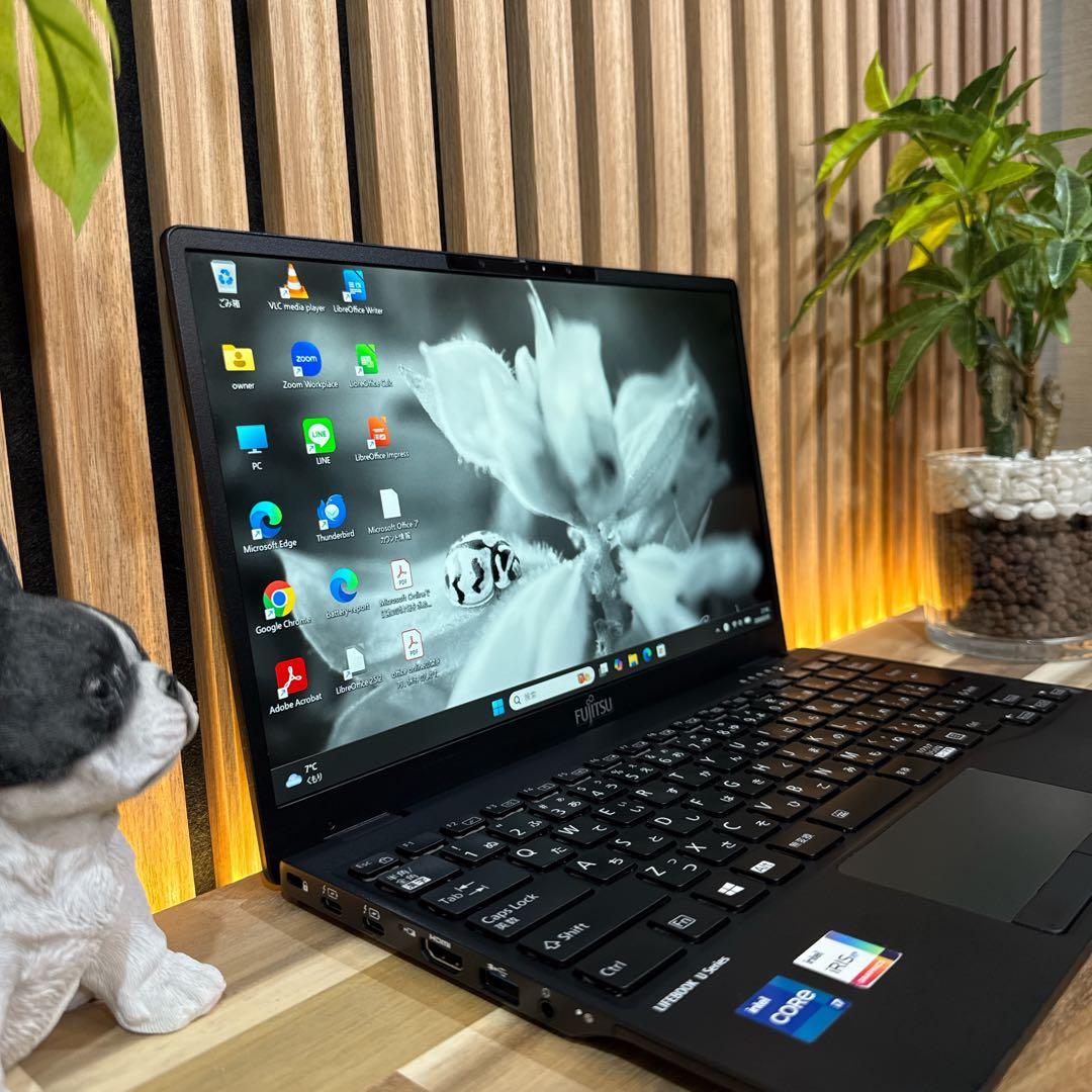 美品‼️LIFEBOOK☘️最高峰i7☘第11世代☘️フルHD☘最新ノートパソコン
