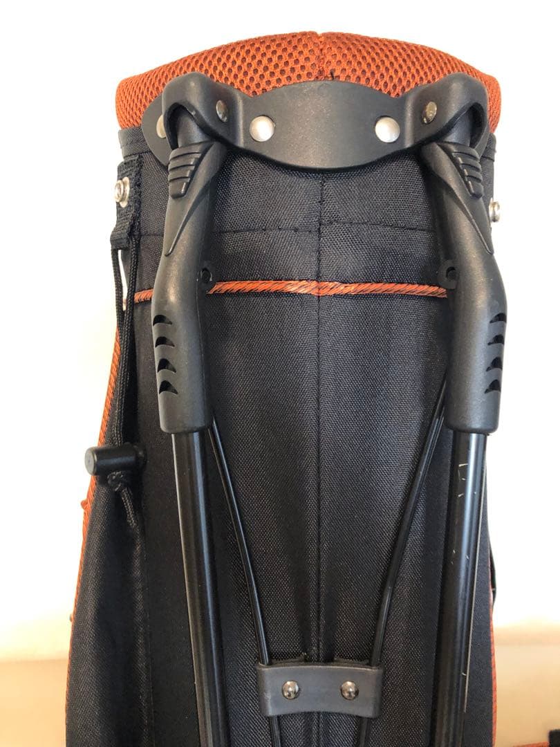 【送料込み】ウィルソン　Wilson スタンド式キャディバッグ　軽量ゴルフバッグ