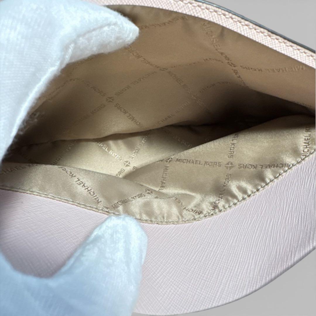 未使用　定価¥57,200マイケルコース MKシグネチャー ショルダーバッグ