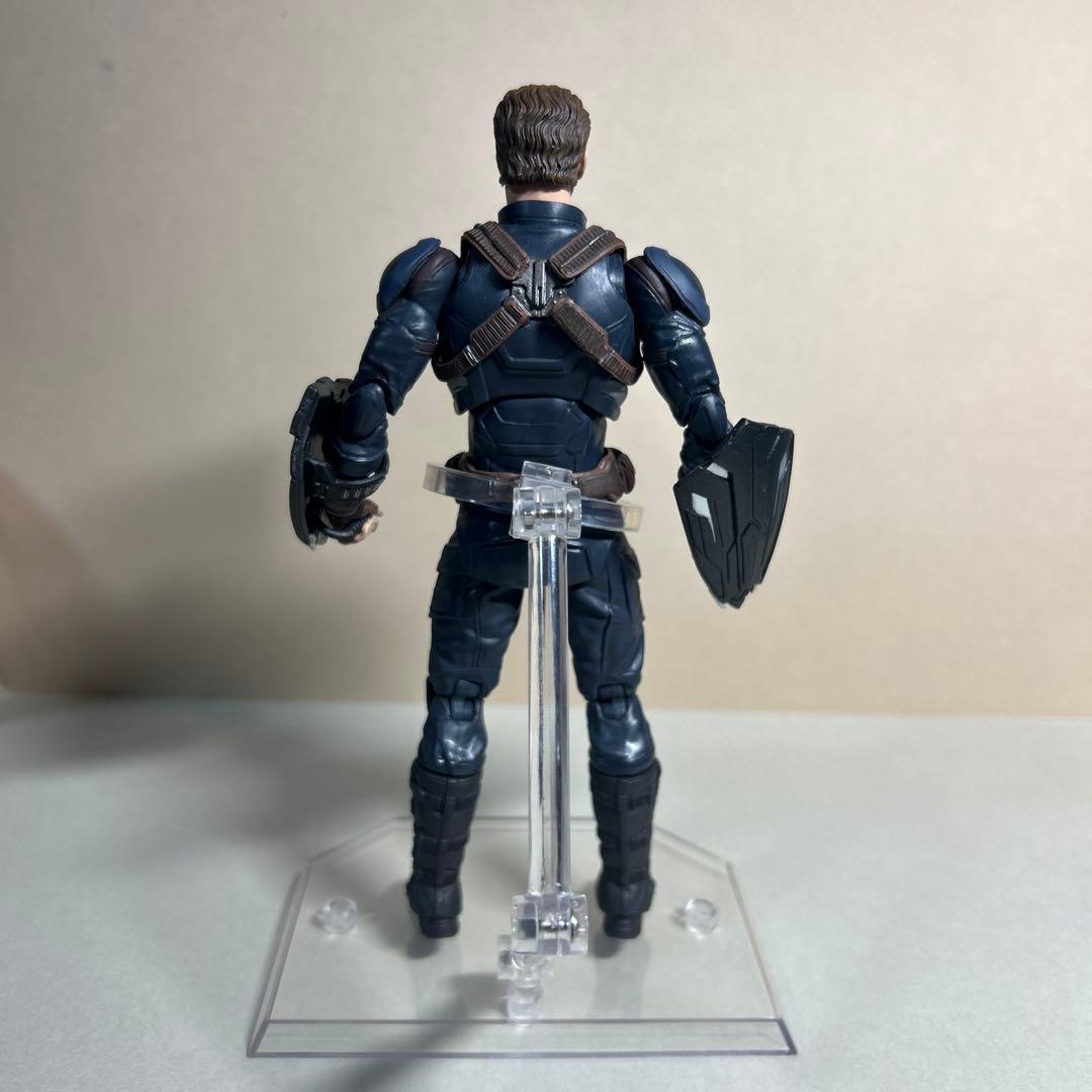 MAFEX122 キャプテンアメリカ　インフィニティウォーVer.