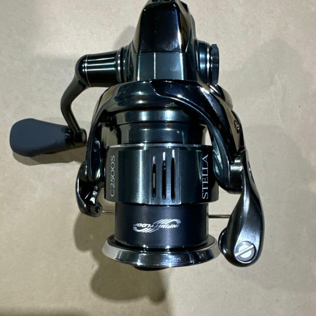 シマノ22ステラC2500S新品、未使用