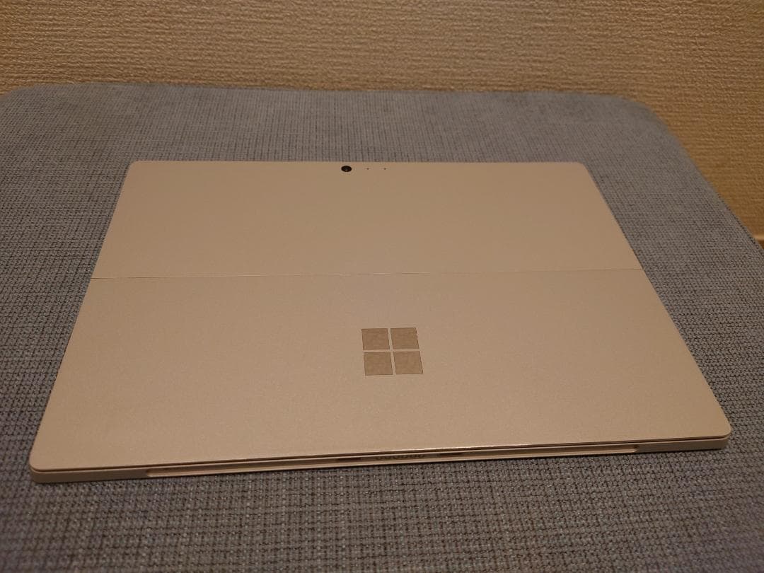 【ジャンク】Microsoft Surface Pro 4　8GB　おまけつき