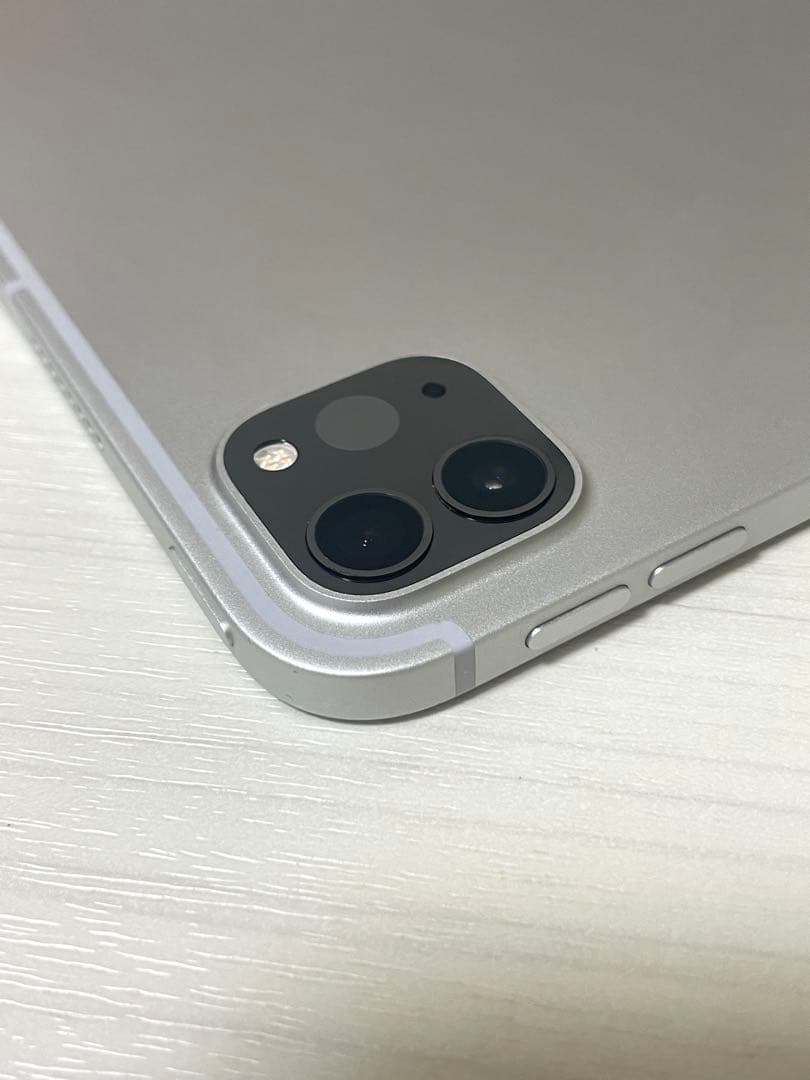 iPad Pro 11インチ 第3世代 セルラーモデル